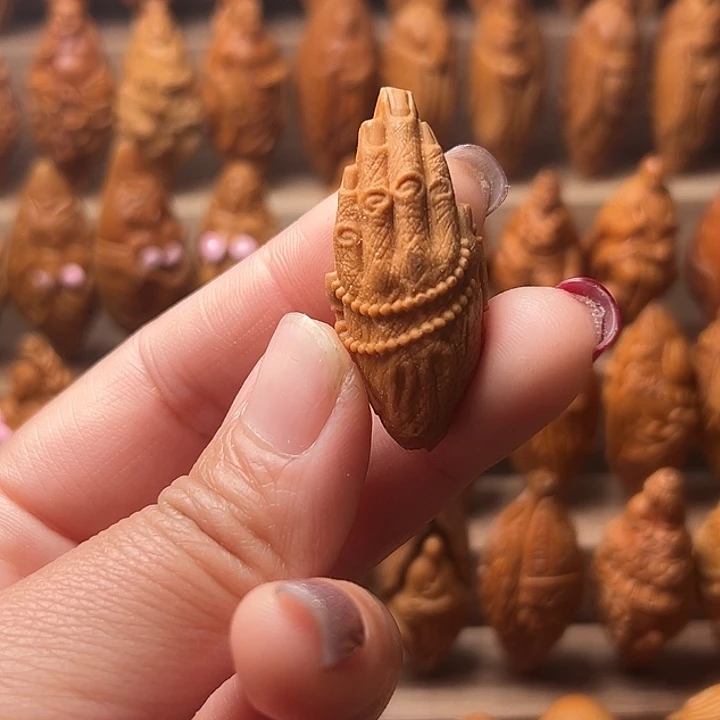 橄榄核吊坠橄榄核
