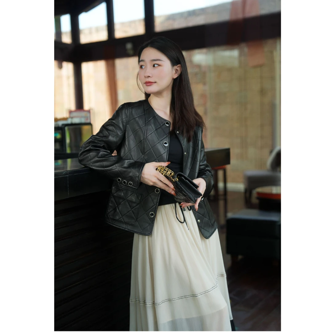 HELAAOMI“菱格绵羊皮”绵羊皮复古菱形格纹经典皮衣外套CY5CX02001