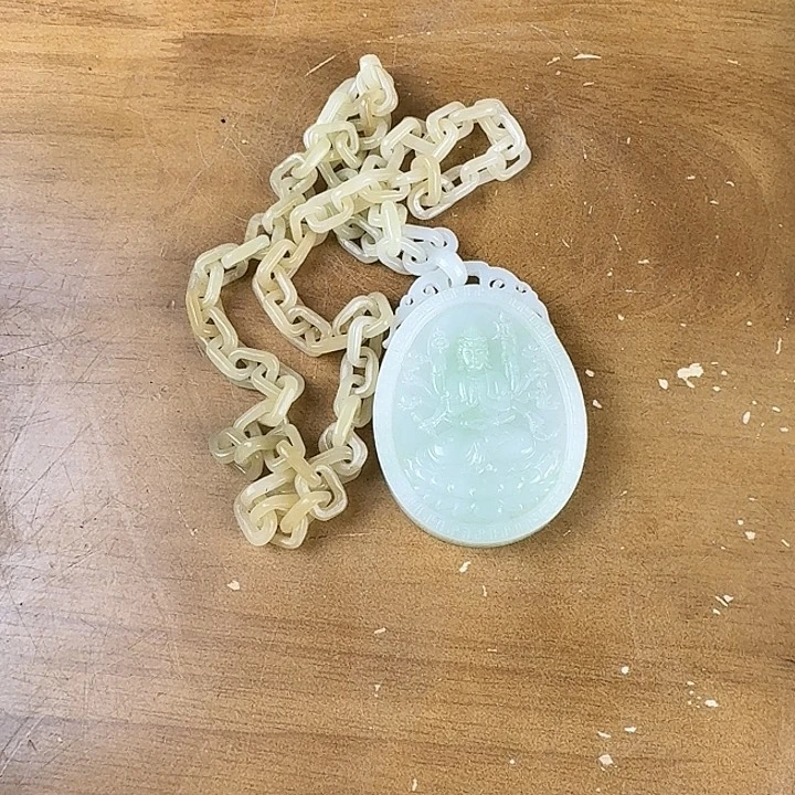 和田玉未镶嵌挂件没****茶