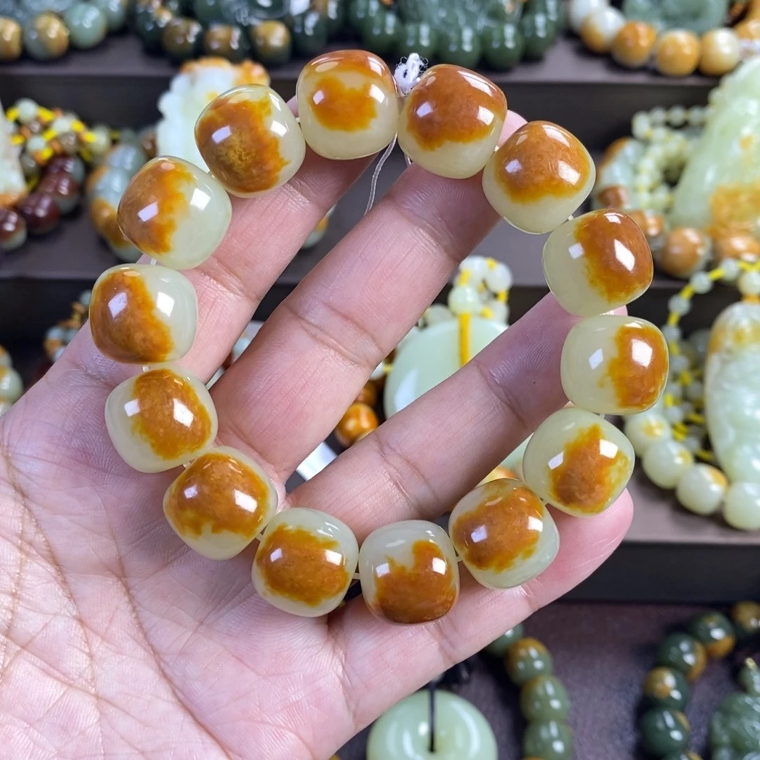 透闪石质玉未镶嵌手串