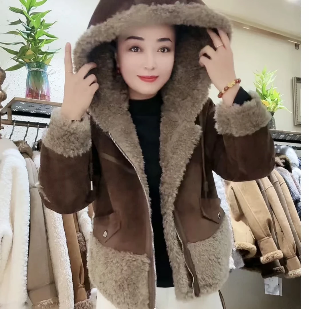 女款533款时尚一体绒外套