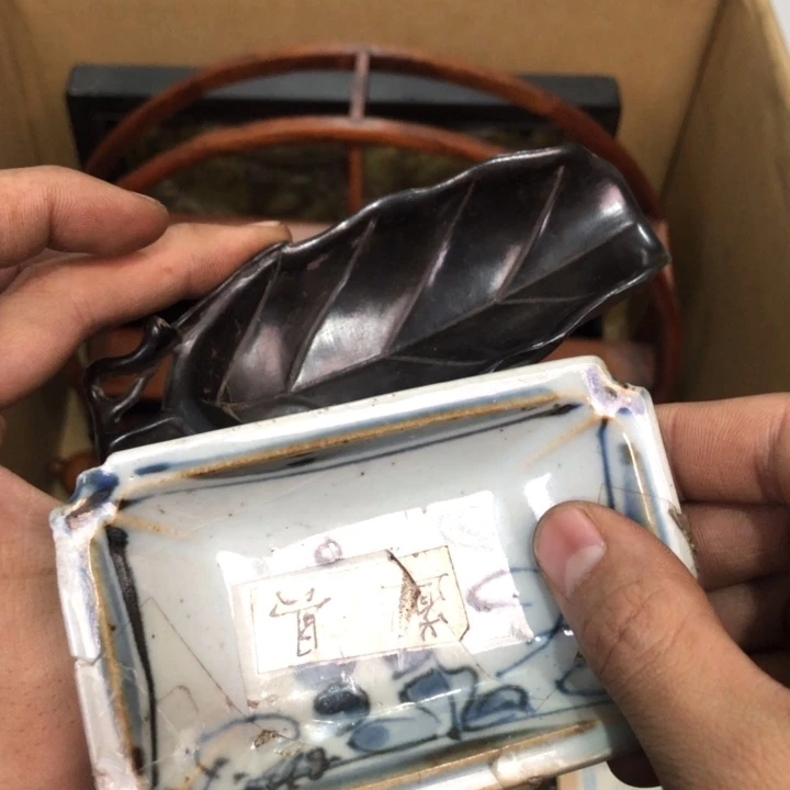 陶瓷孤品单件车里拍