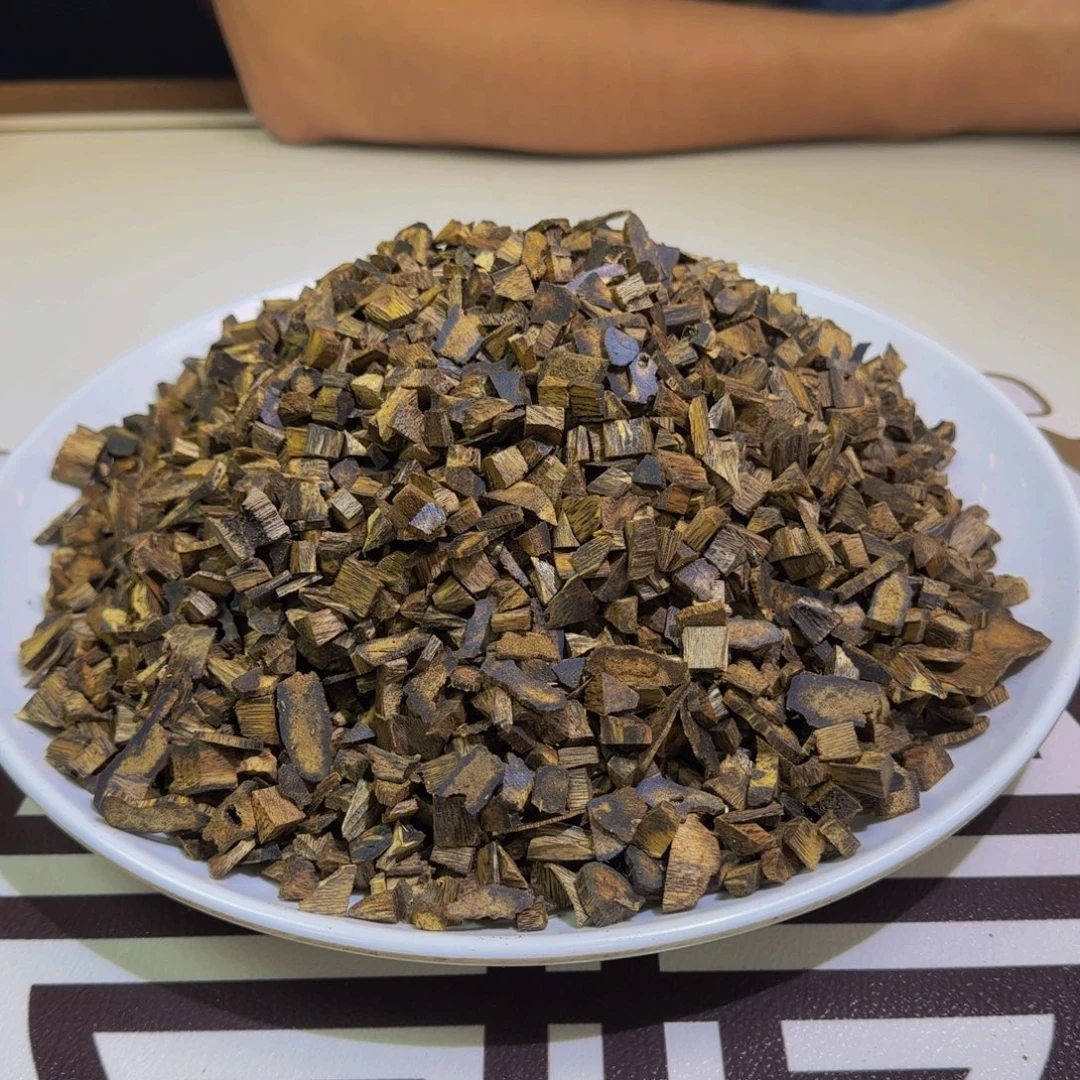 沉香碎屑沉香陆河老料100克克克克