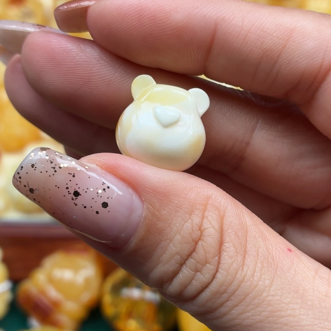 琥珀未镶嵌裸石蜜蜡