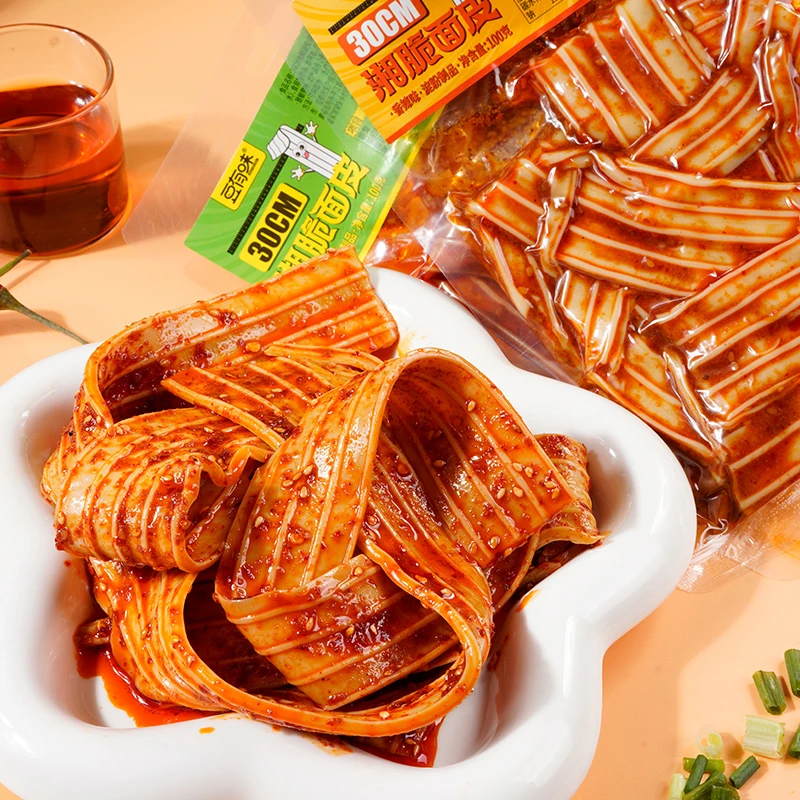 湖南特产麻辣湘脆面皮追剧休闲必备解馋小零食