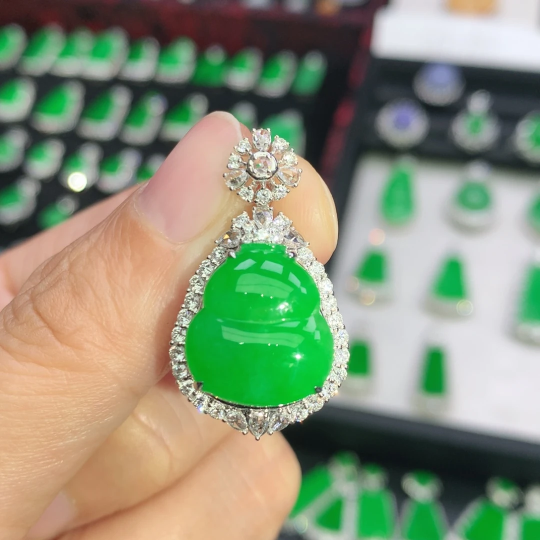 翡翠18K金镶嵌吊坠(不含链)