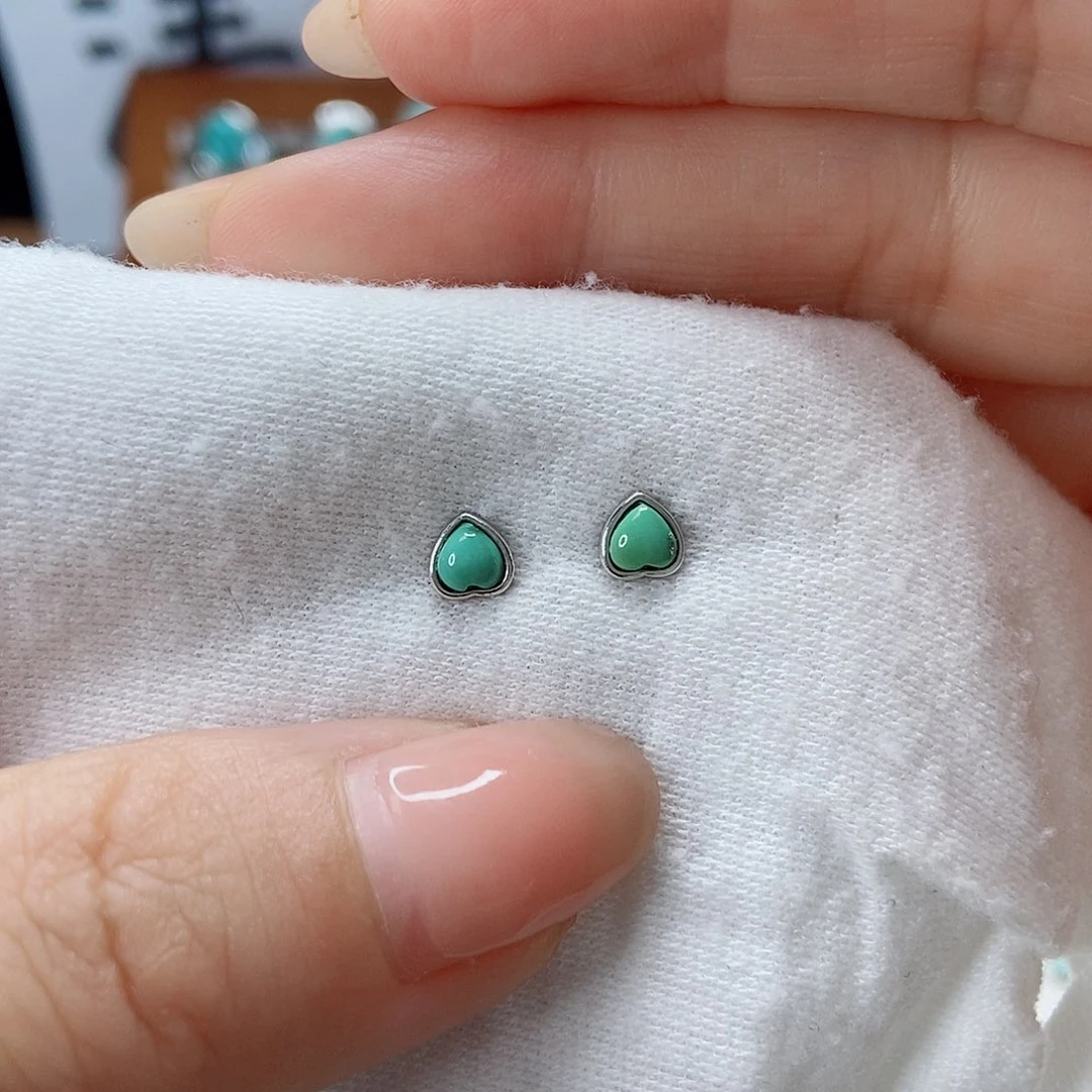 未镶嵌南红玛瑙珠宝奇石