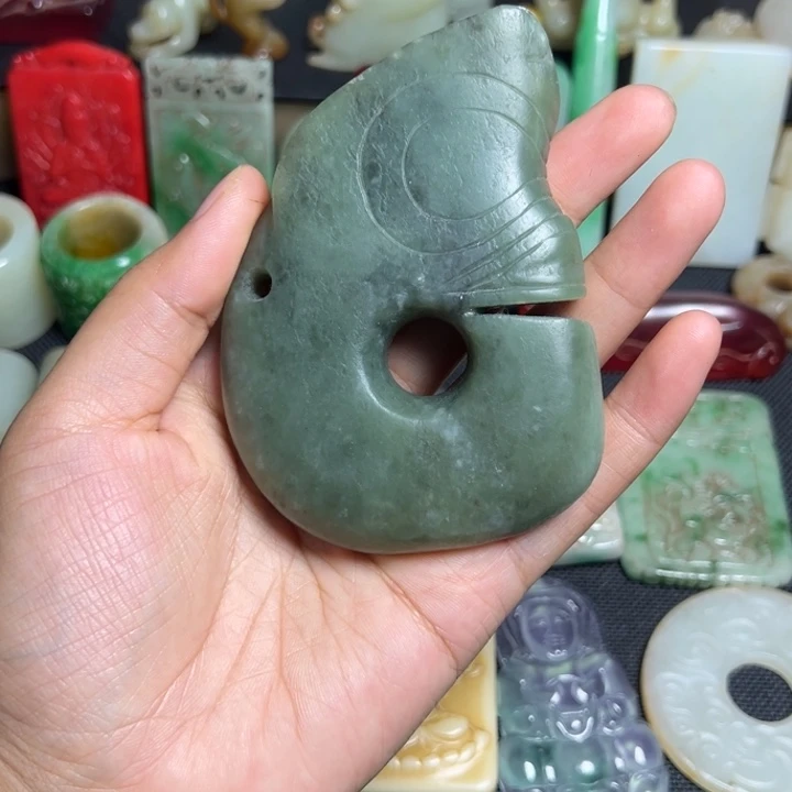 吊坠滴血莲花菩提