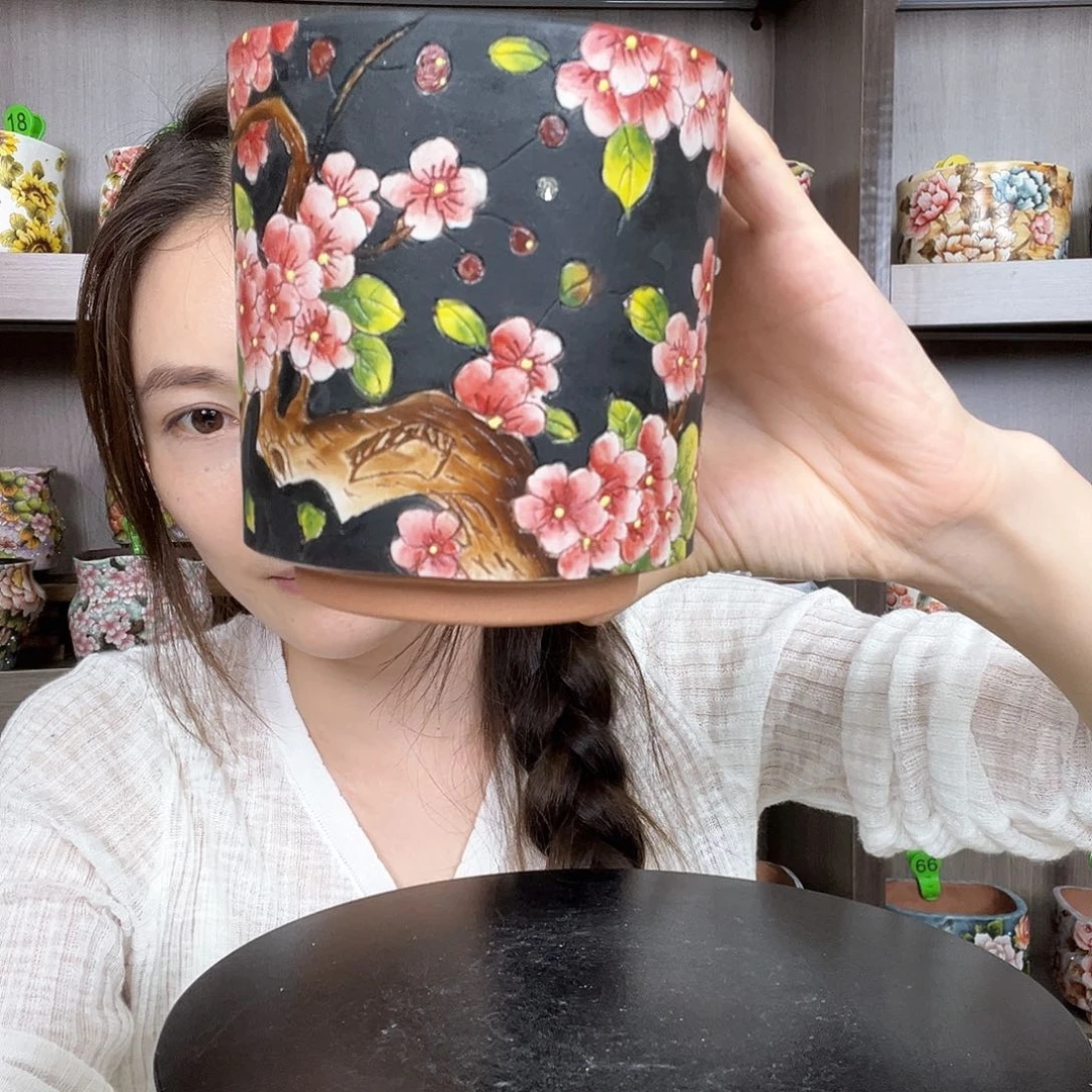 手绘陶瓷花盆口8.5高10.6