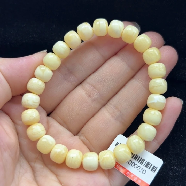 明***。琥珀未镶嵌珠宝奇石