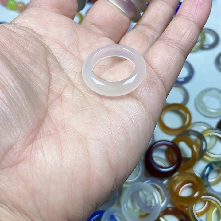 未镶嵌戒指玛瑙/玉髓盈*不退不换