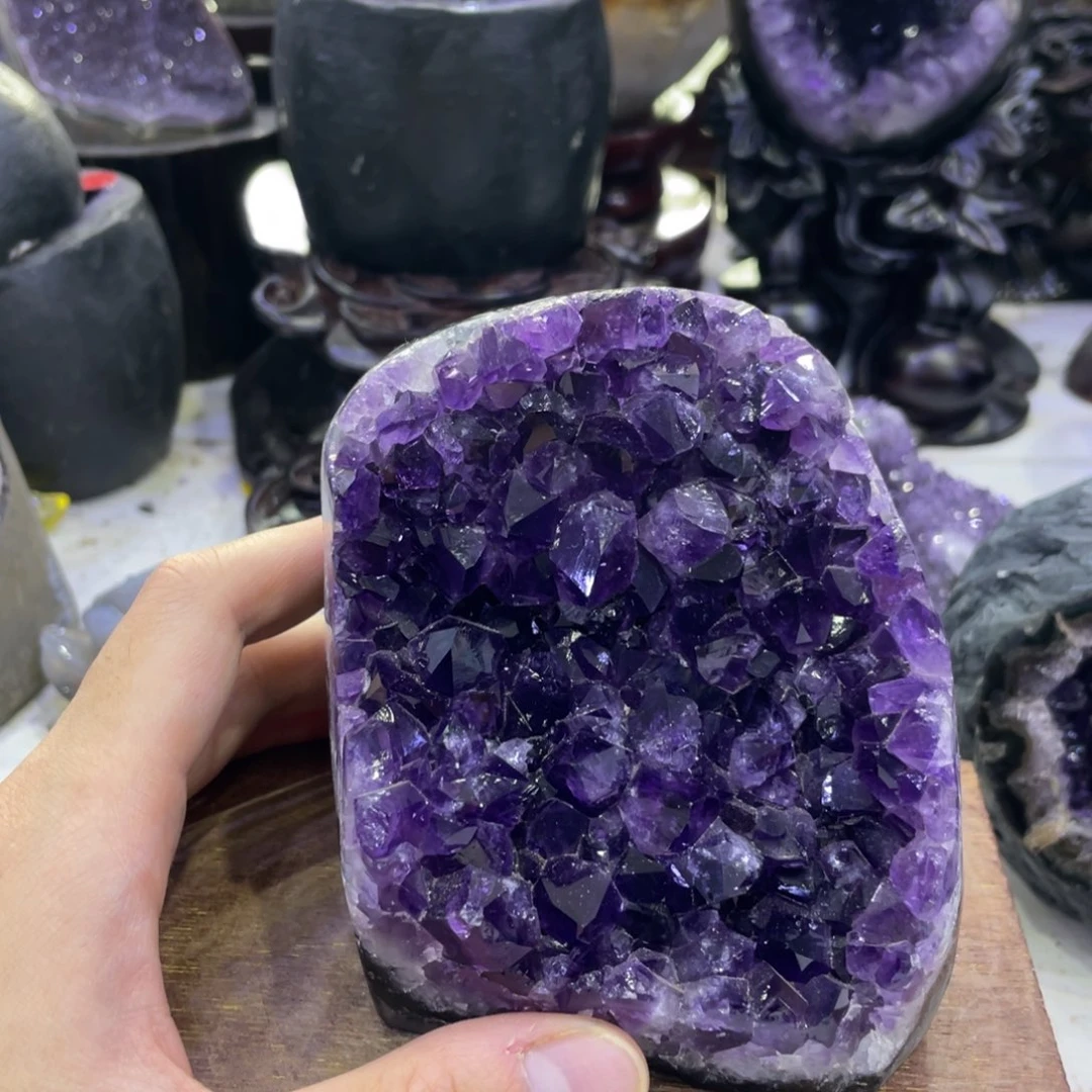 珠宝半成品水晶未镶嵌