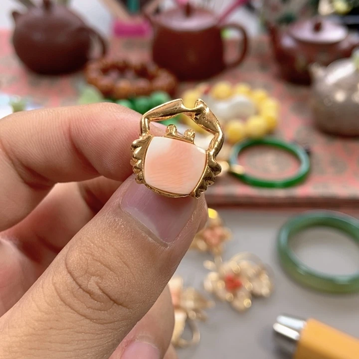 瓷片哈哈哈哈哈哈哈哈哈