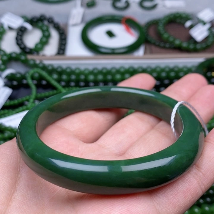 未镶嵌手镯和田玉（碧玉）龙*62