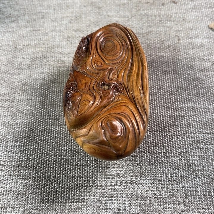 岁***好崖柏崖柏雕刻随性把件纹理眼睛