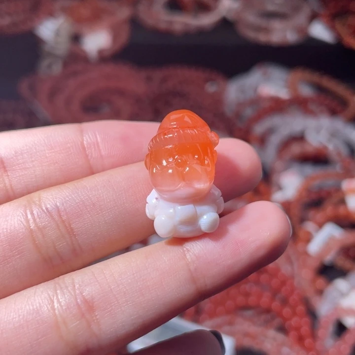 南红玛瑙未镶嵌圣诞老人1215打孔备注