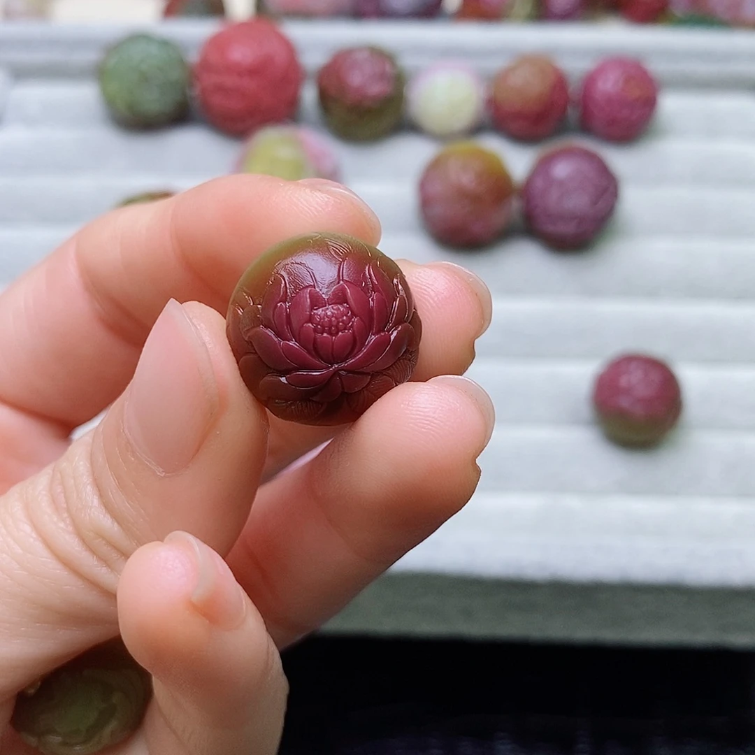 玛瑙/玉髓珠宝奇石未镶嵌冬***冷盐源玛瑙定制