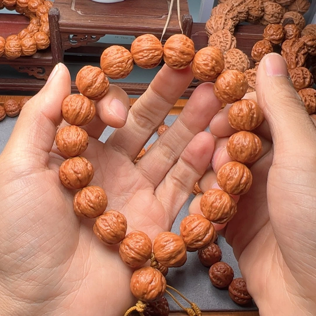 文玩核桃手串17龙珠
