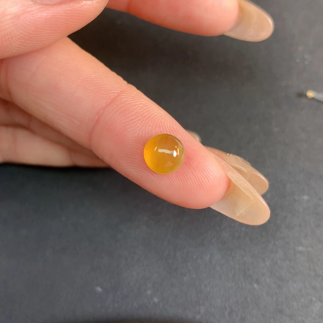 翡翠裸石6.7/3.7翡翠翡翠