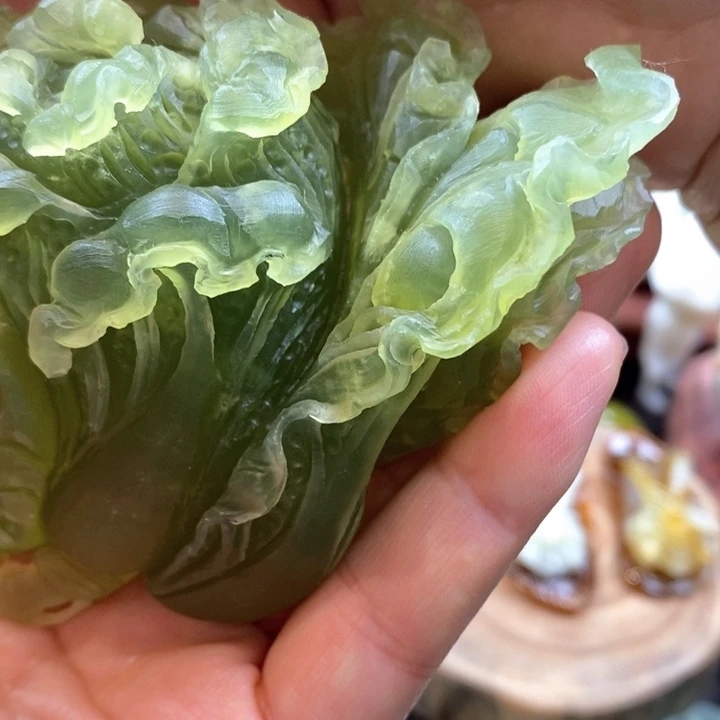 蛇纹石玉未镶嵌珠宝奇石鱼**仓