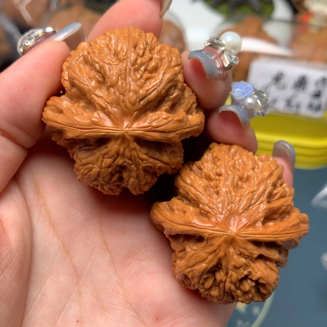 文玩核桃吊坠41-24549-02