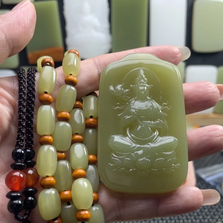 保***家新疆昆仑山料观音牌