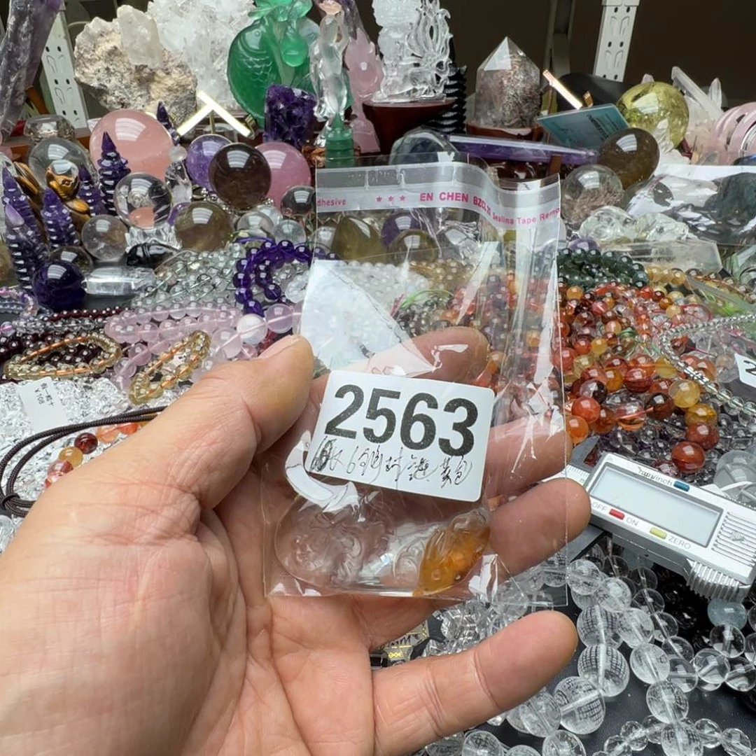 水晶摆件未镶嵌?****?水晶2563