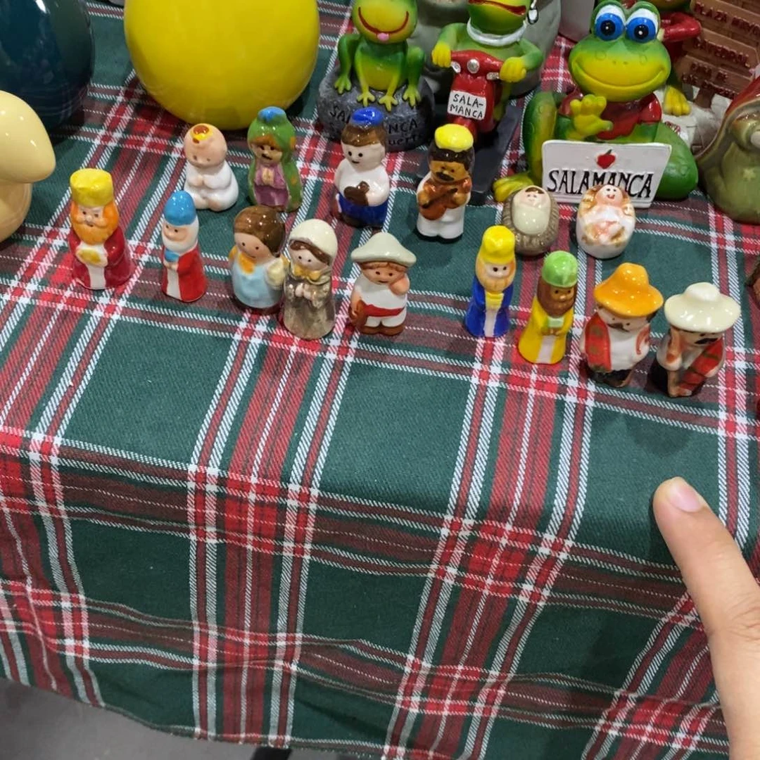 瓷片9个小人9.9米包邮