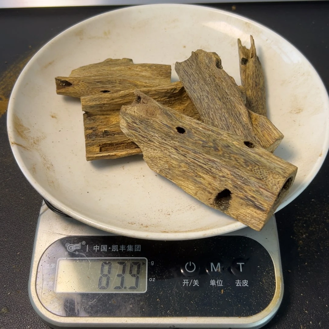 沉香沉香碎屑陆河虫眼