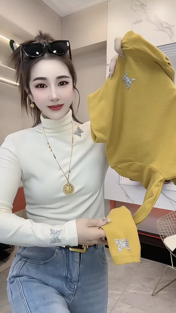 2025秋冬潮流气质时尚设计感蝴蝶刺绣百搭秋冬长袖打底上衣