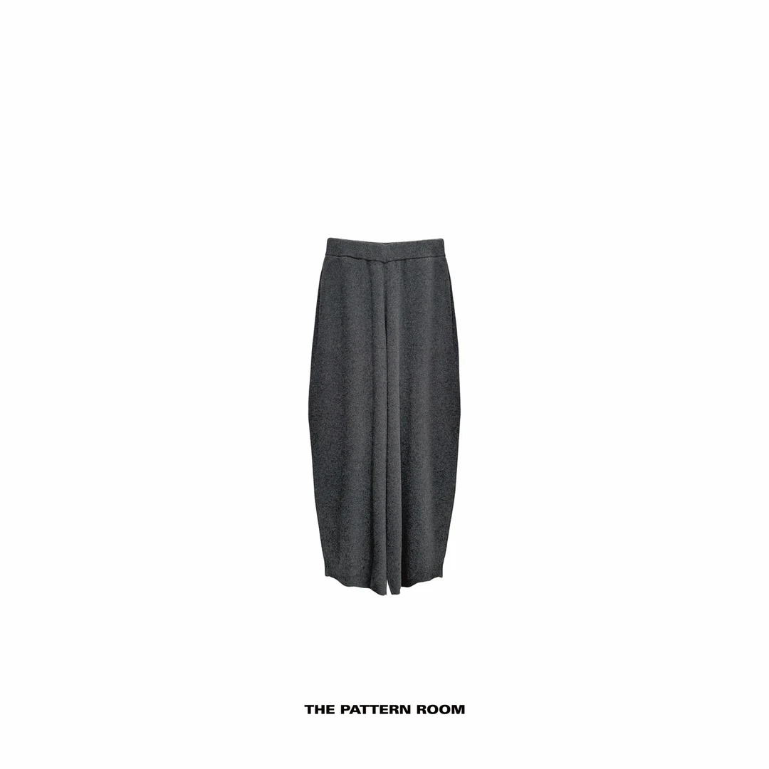 The pattern room | 织物之美定染烟波灰暖毛毡镰刀裤