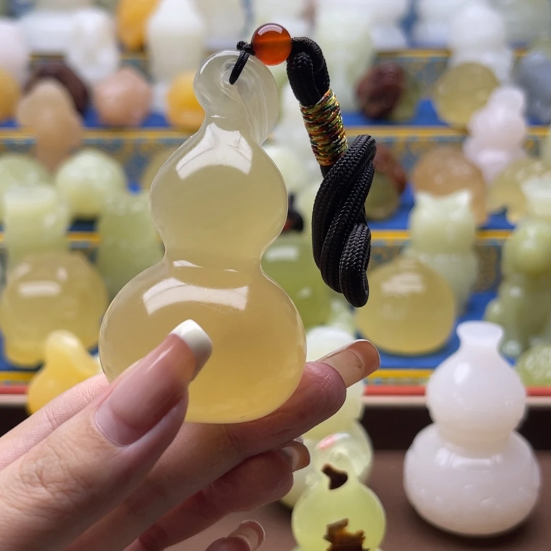 小***船新疆昆仑山脉山料