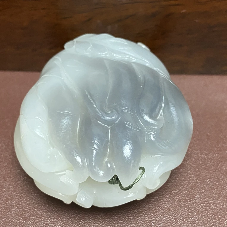 和田玉烟紫手把件