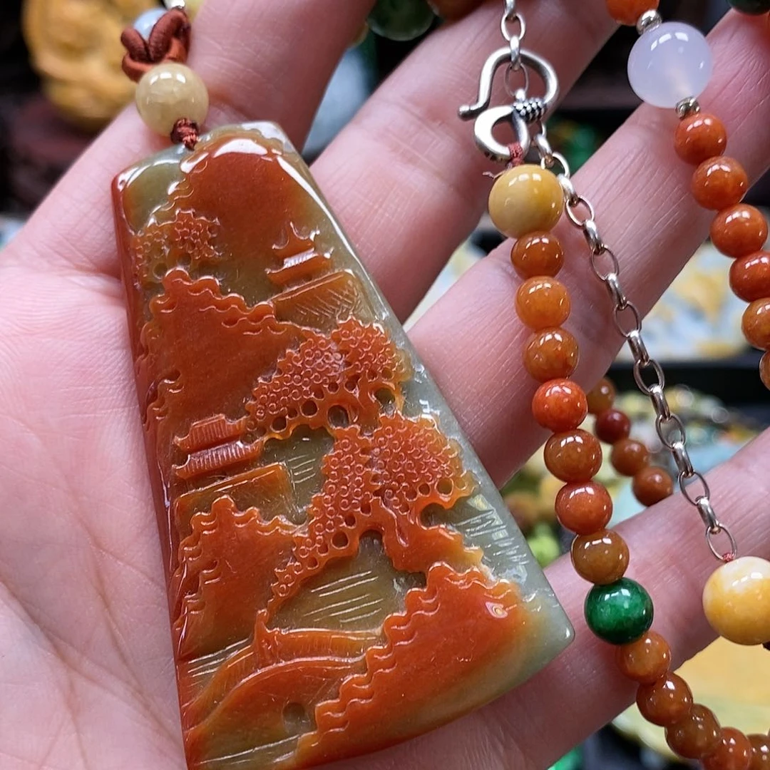 翡翠颈饰未镶嵌翡翠