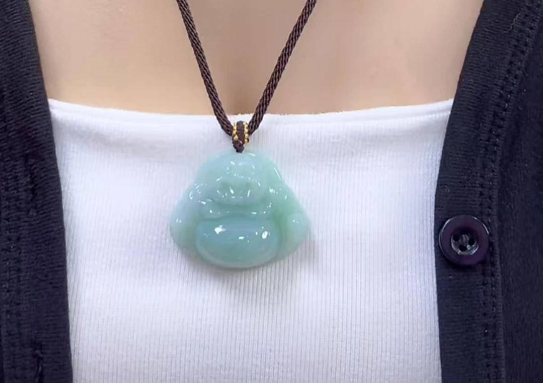 天然翡翠A货果绿佛公（多样性发货只发一个）宽34-38高30-33厚11-13