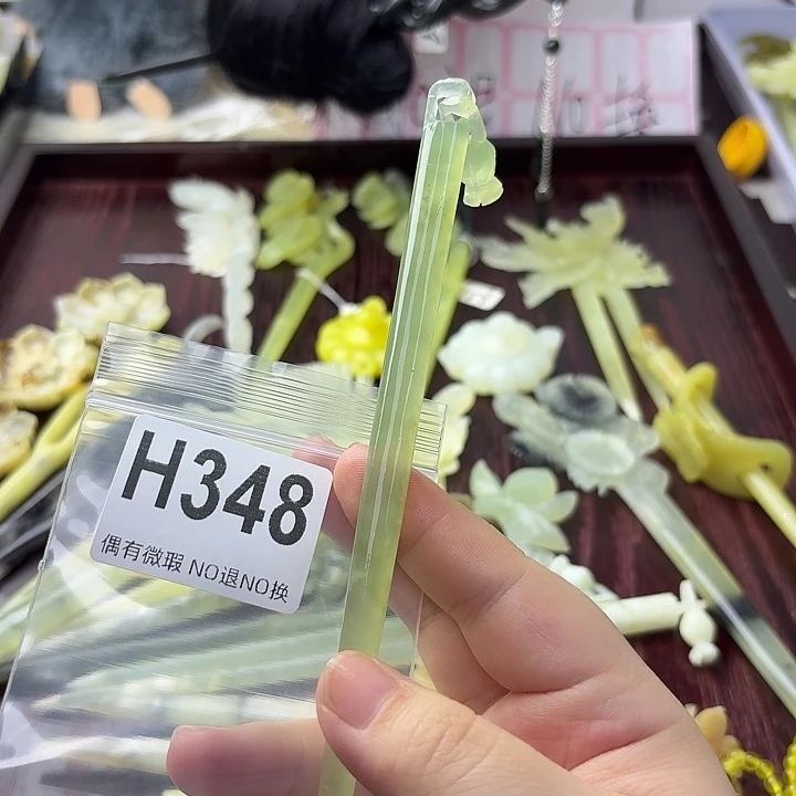 ᝰ***迷蛇纹石玉合金发饰