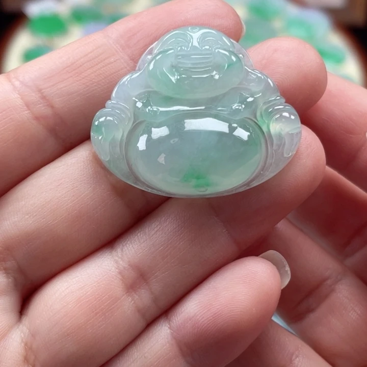 颈饰未镶嵌翡翠佛