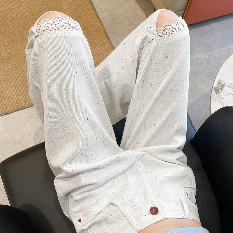 白色破洞蕾丝阔腿牛仔裤女2025夏季超火镂空a字小个子宽松奶奶裤