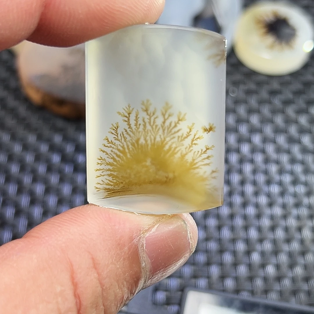 玛瑙/玉髓未镶嵌珠宝半成品