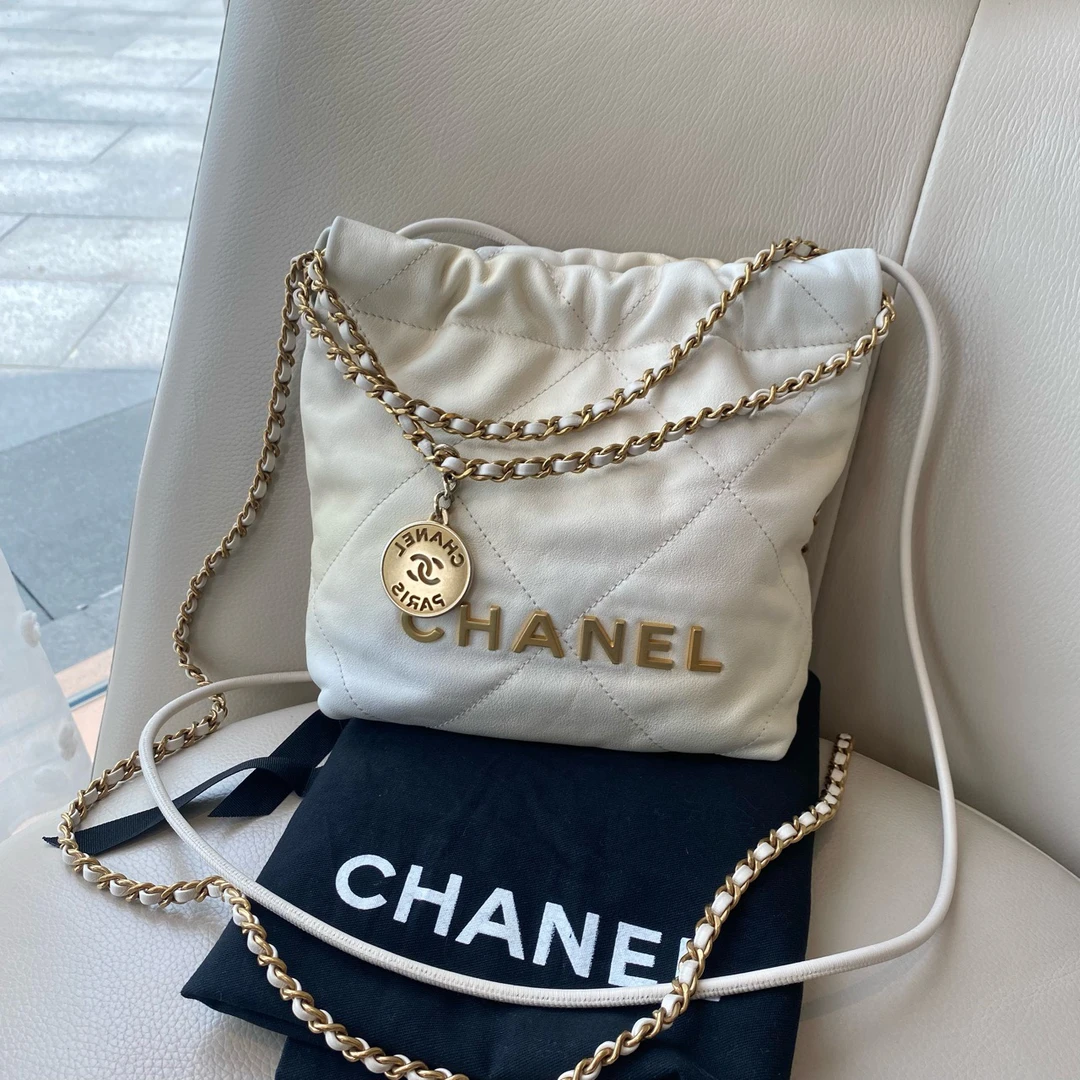 99新 Chanel/香奈儿 22bagmini牛皮金扣珍珠色/珠光白 芯片款