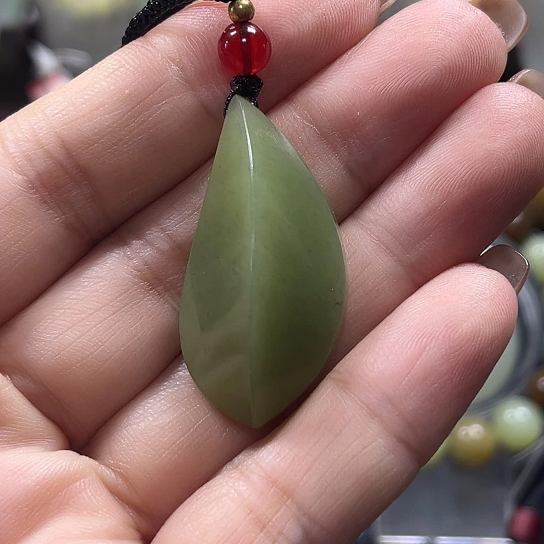 和田玉未镶嵌吊坠(不含链)福利品