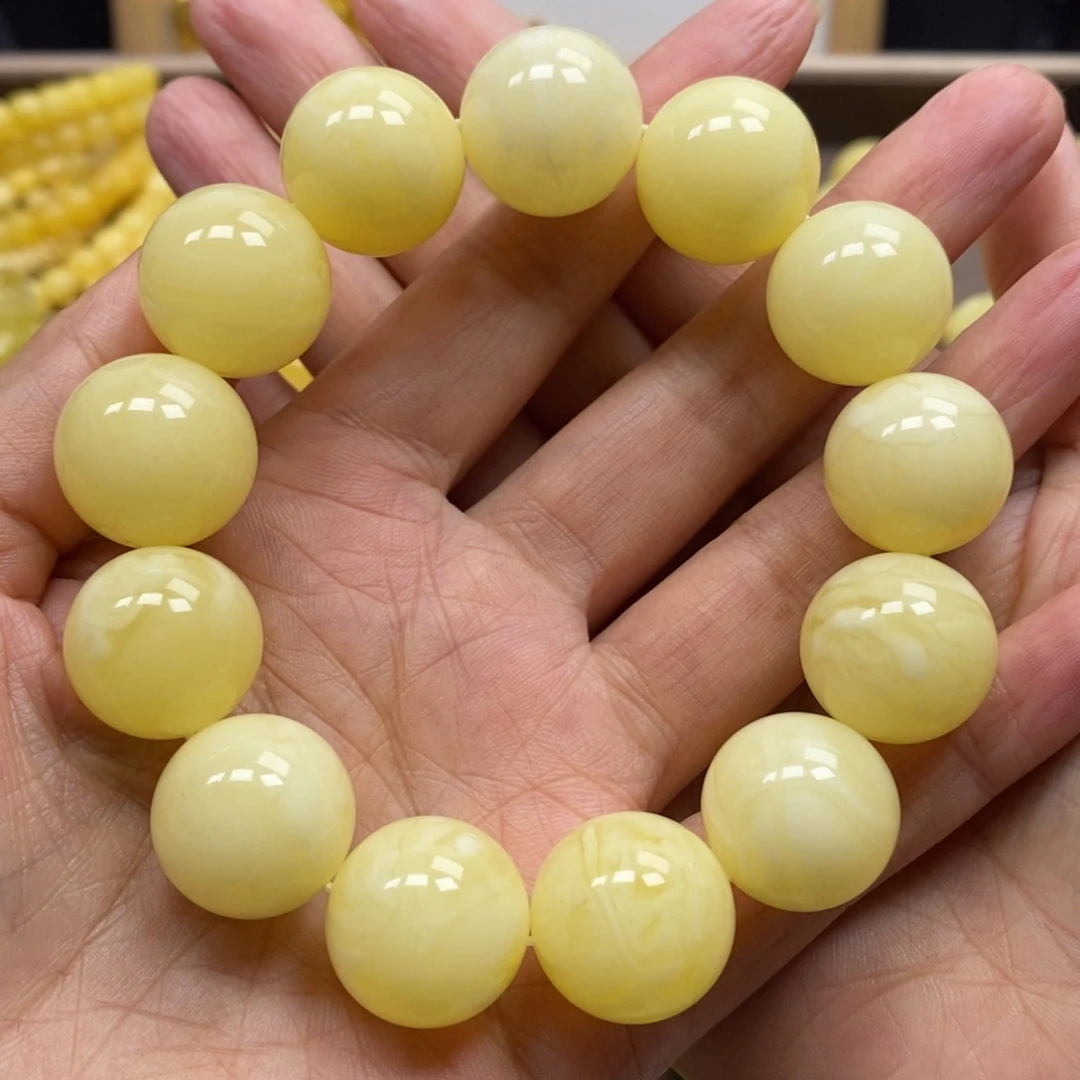 琥珀未镶嵌裸石18+