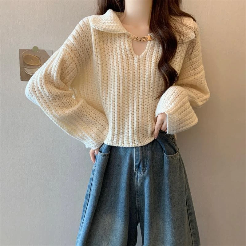 娃娃领白色短款毛衣女秋冬内搭针织打底衫v领