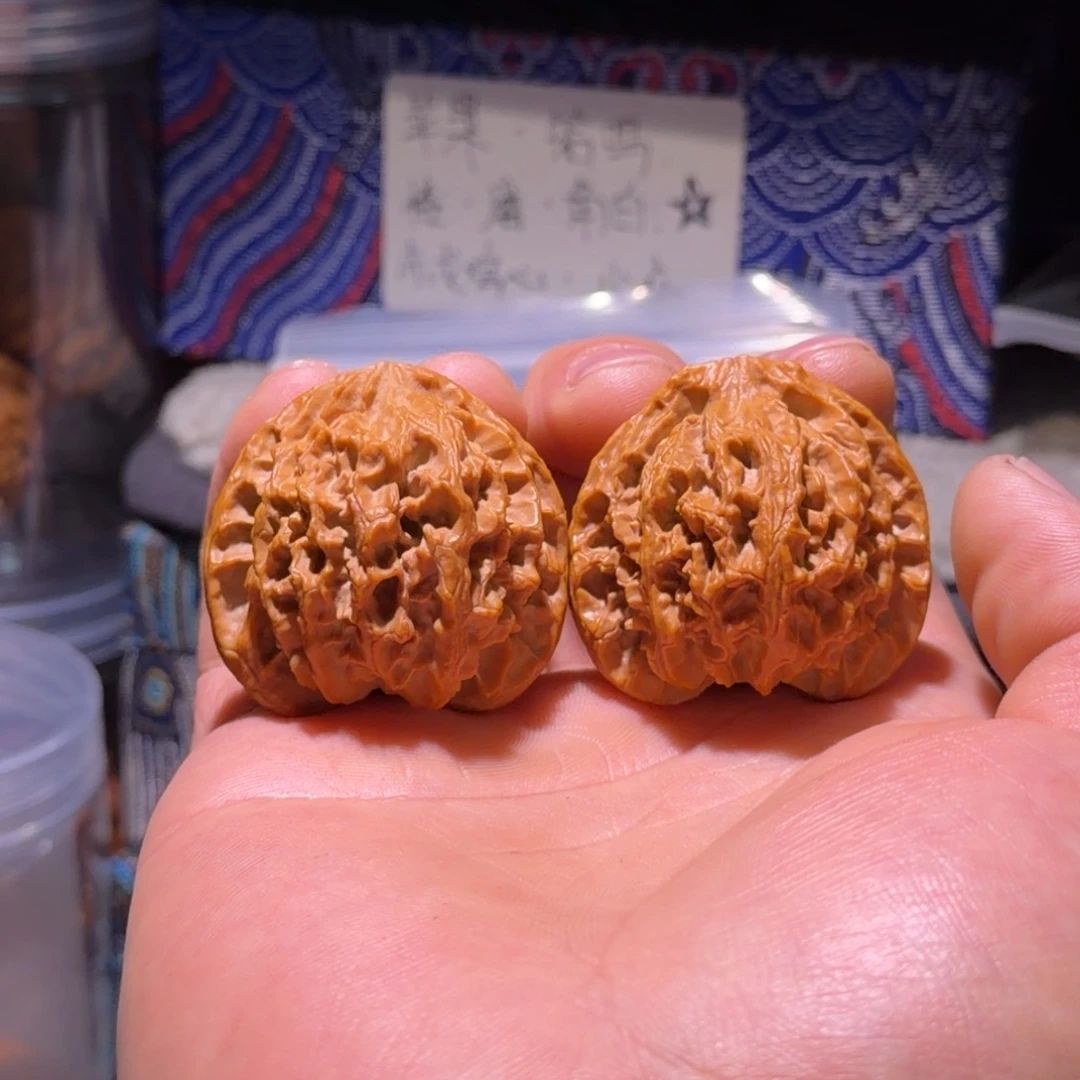 吊坠文玩核桃39全品苹果园