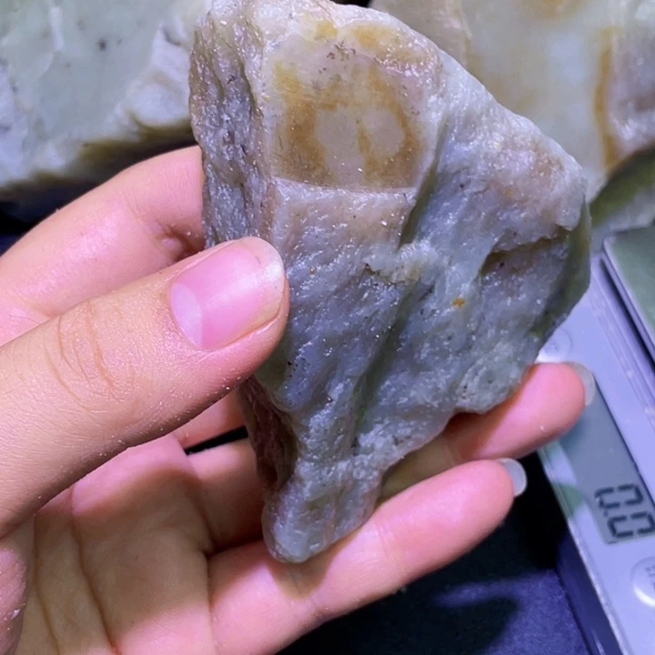 未镶嵌和田玉珠宝半成品