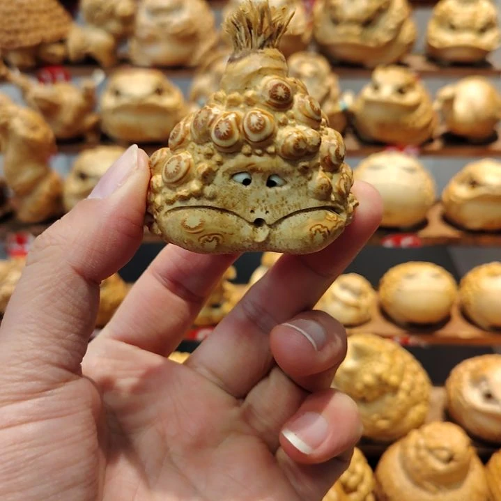 C***a竹竹根雕三足金蟾一撮毛