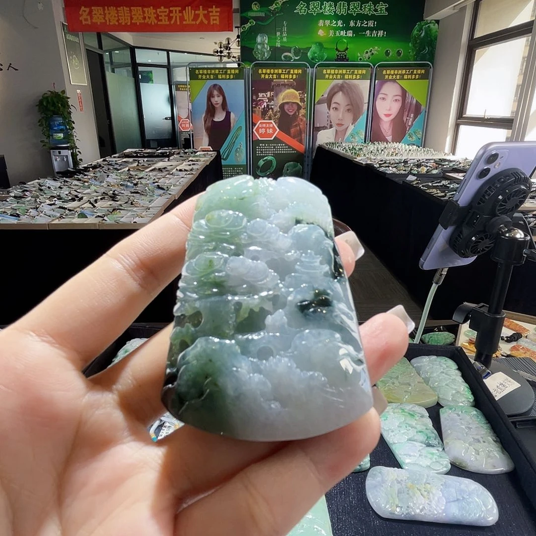 颈饰未镶嵌翡翠一