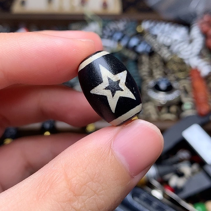 玛瑙/玉髓发1条未镶嵌