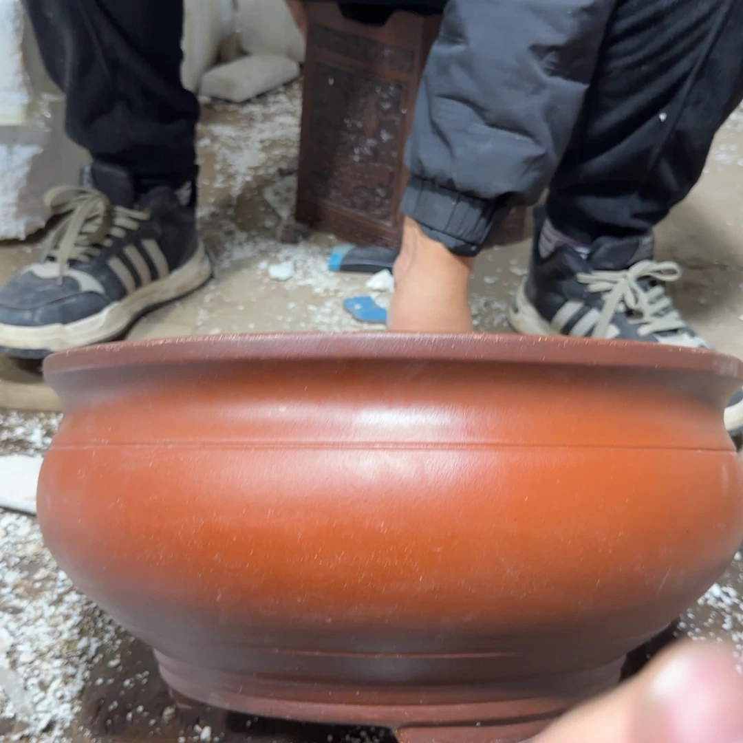 紫砂花盆口径31高度15