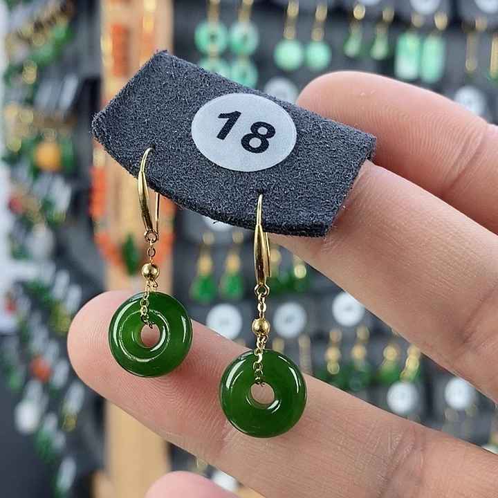 和田玉耳饰18K金镶嵌